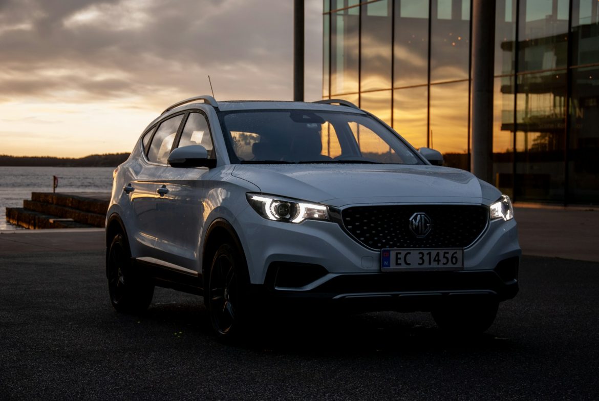 MG新春強勢佈局：國內享專屬購車專案，海外預告2026 MG4改款全面升級